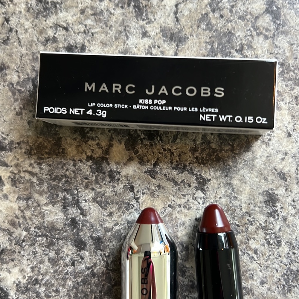 NIB NWT Marc Jacobs Kiss Pop Lip Color Stick in 616 SMACK - Picture 2 of 8